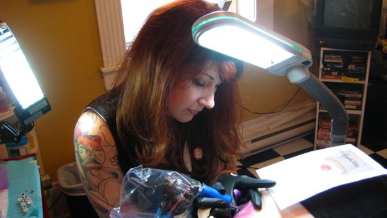 tattoo-tattooer-nationaltattooday-aliciae-femaletattooer-tattooapprenticeship